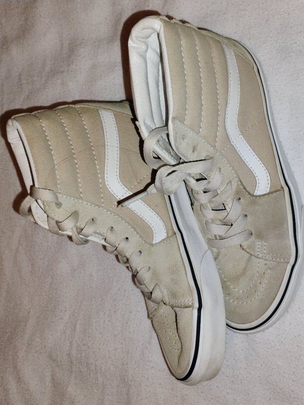 Tan vans